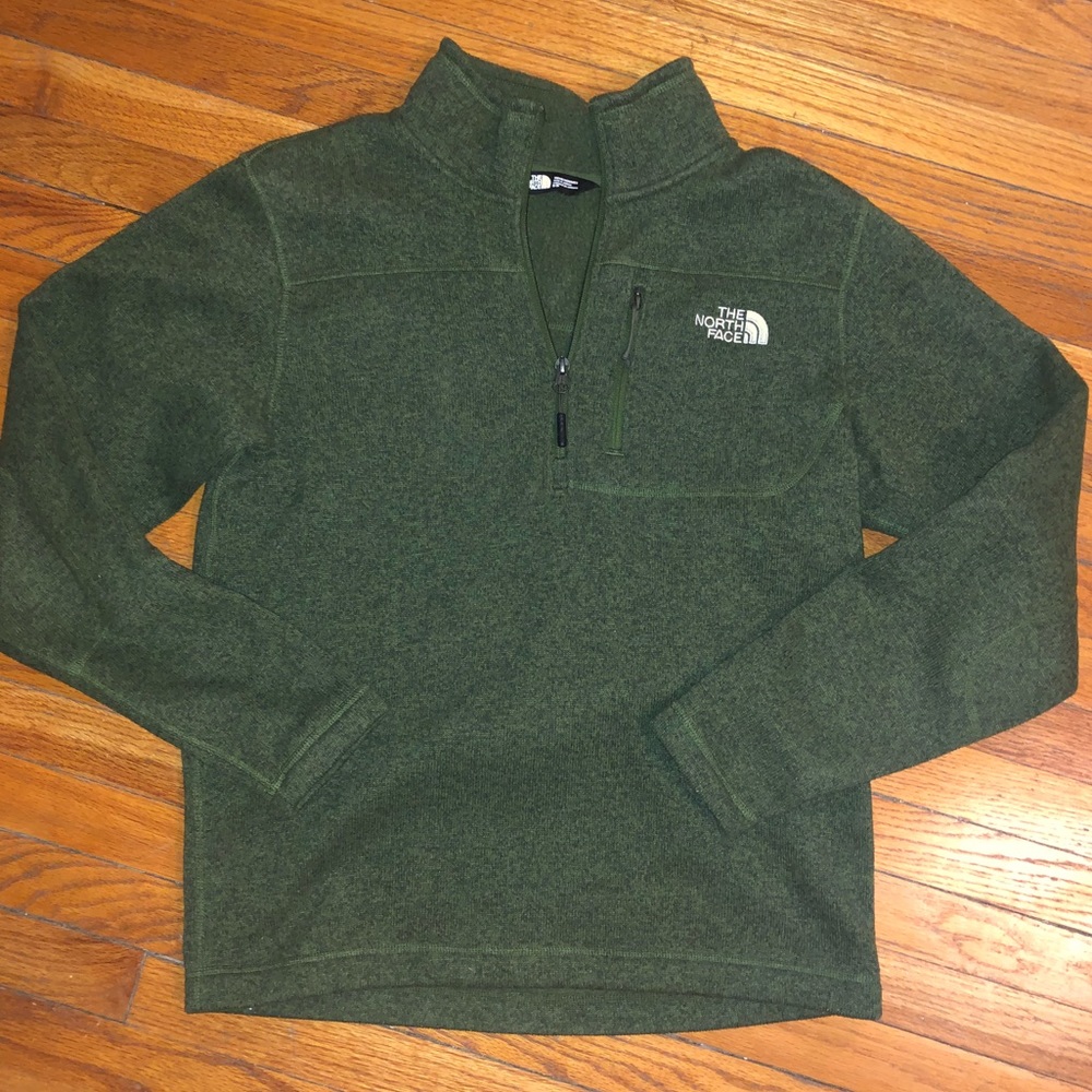 Men’s Small Northface pullover